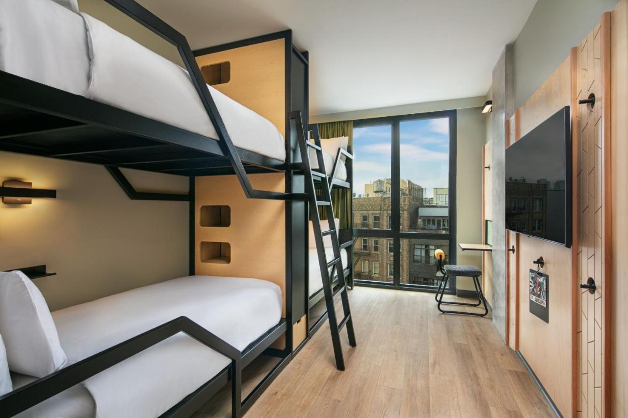 Moxy Brooklyn Williamsburg 호텔 뉴욕 외부 사진