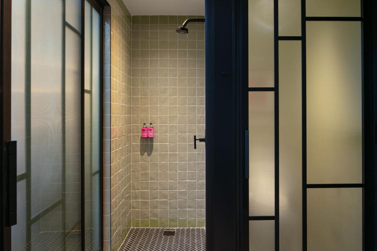 Moxy Brooklyn Williamsburg 호텔 뉴욕 외부 사진